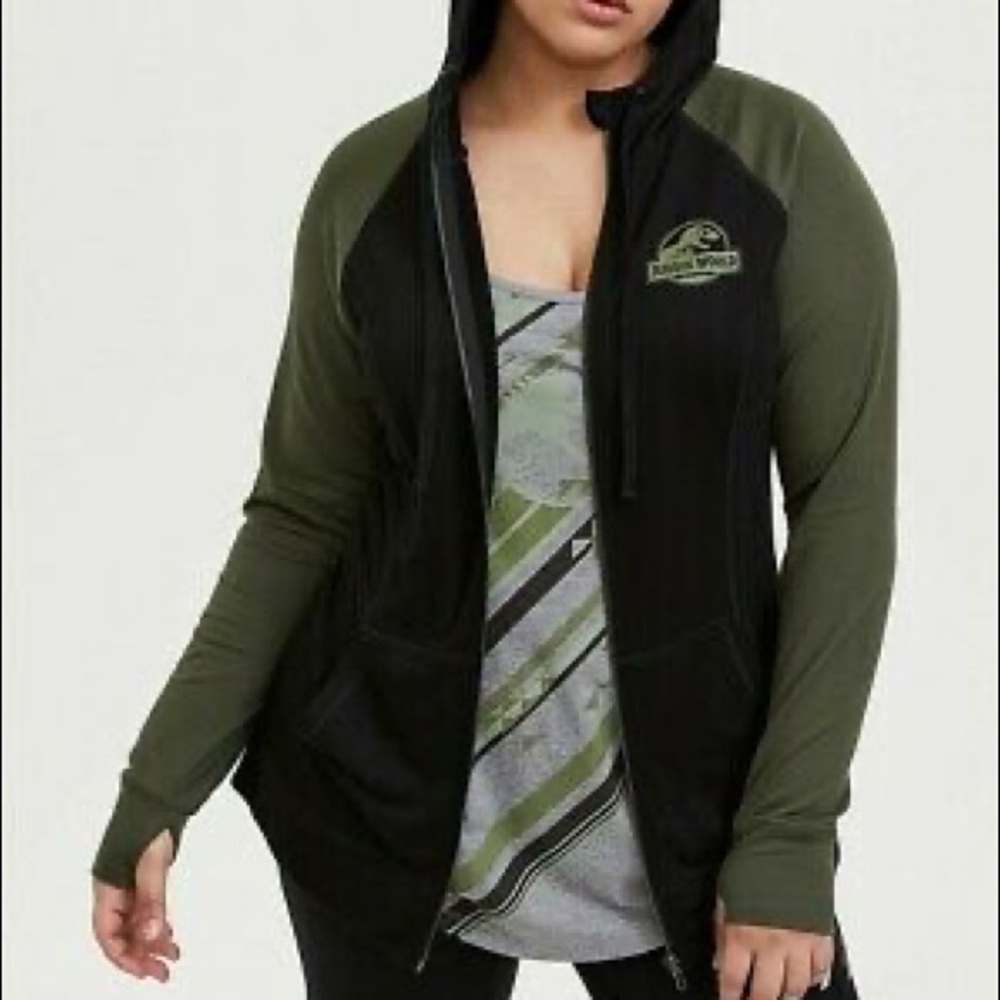 ISO: jurassic hoodie from torrid size 2 or 3